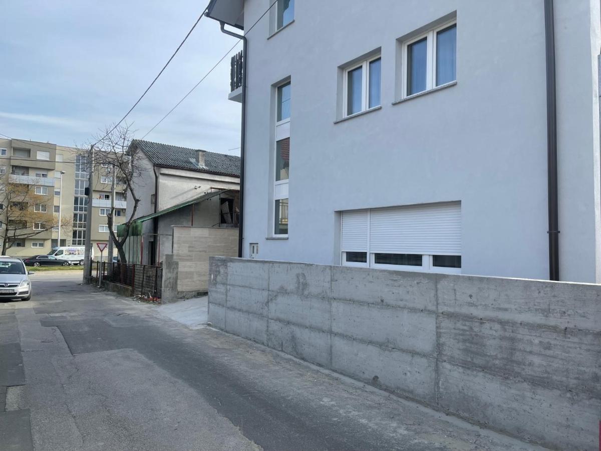 Rozi Apartments Zagreb Buitenkant foto