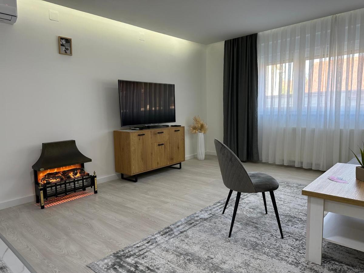 Rozi Apartments Zagreb Buitenkant foto