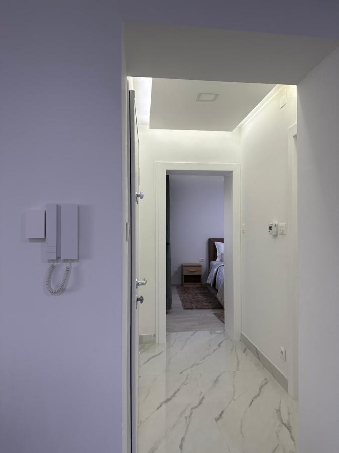 Rozi Apartments Zagreb Buitenkant foto
